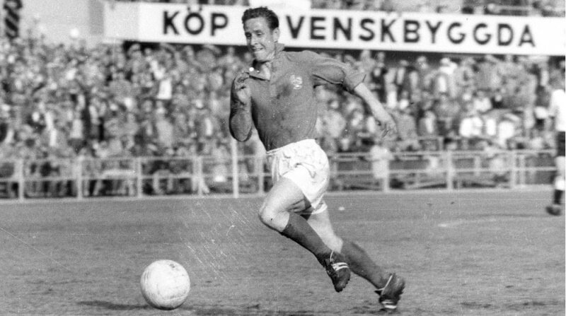 7- Raymond Kopa