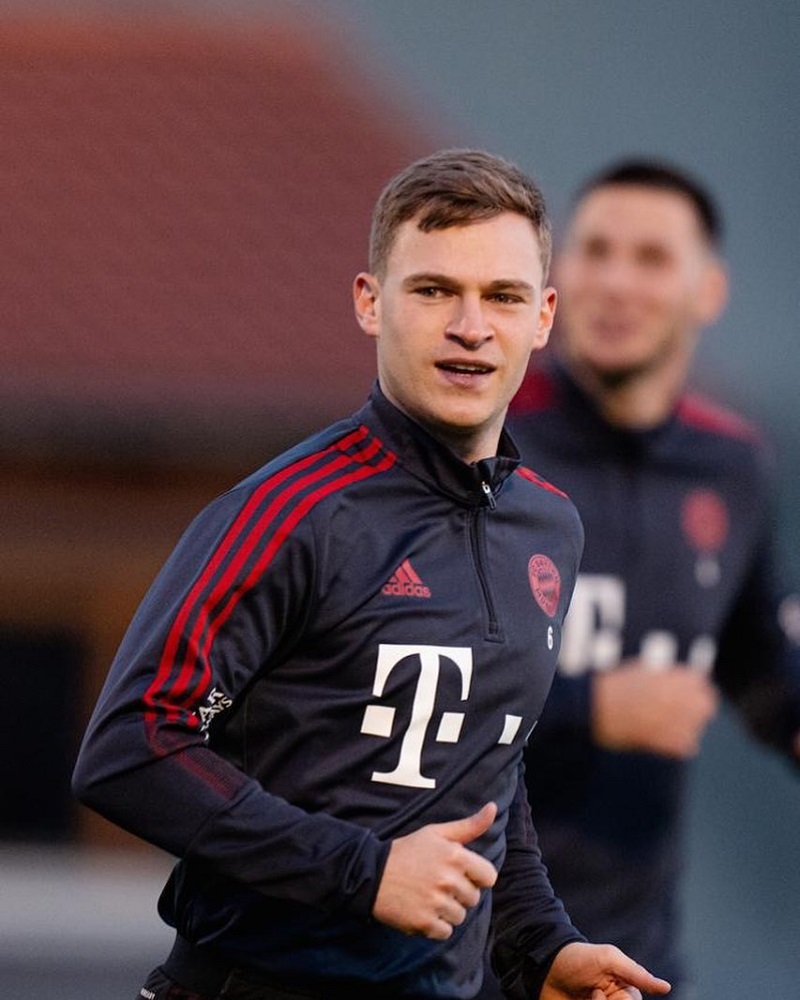 hình nền Joshua Kimmich tập luyện