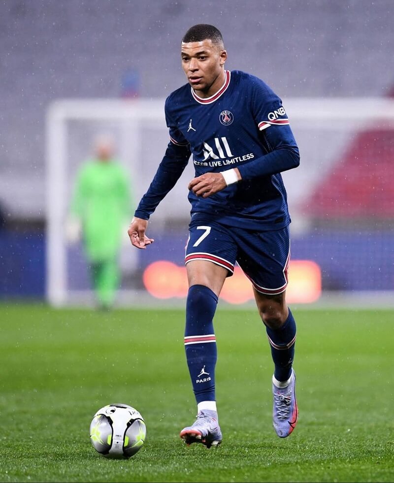 hình nền Kylian Mbappé 3