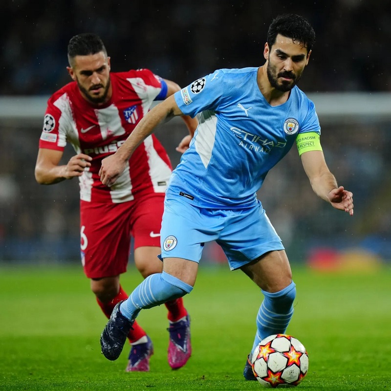 hình nền Ilkay Gündogan tranh chấp bóng