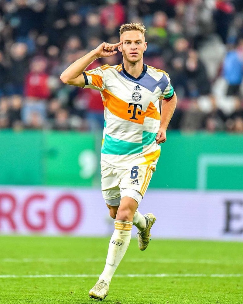 hình nền Joshua Kimmich ăn mừng