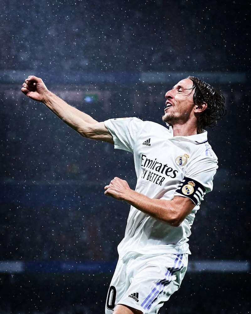 hình nền Luka Modrić ăn mừng chiến thắng