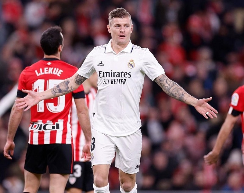 hình nền Toni Kroos ăn mừng