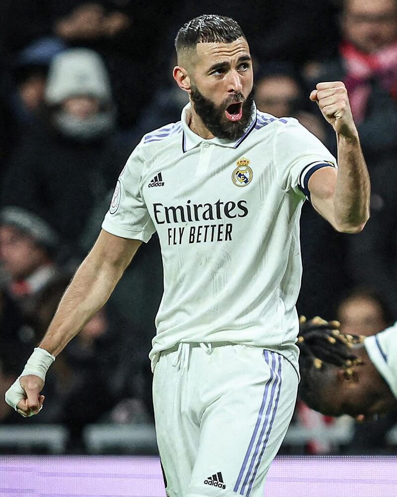 Hình nền Karim Benzema ăn mừng