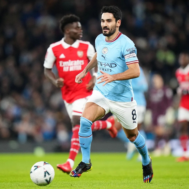 hình nền Ilkay Gündogan dẫn bóng