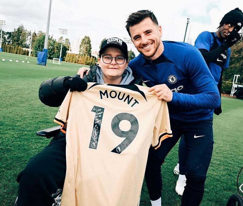 hình nền Mason Mount cùng fan