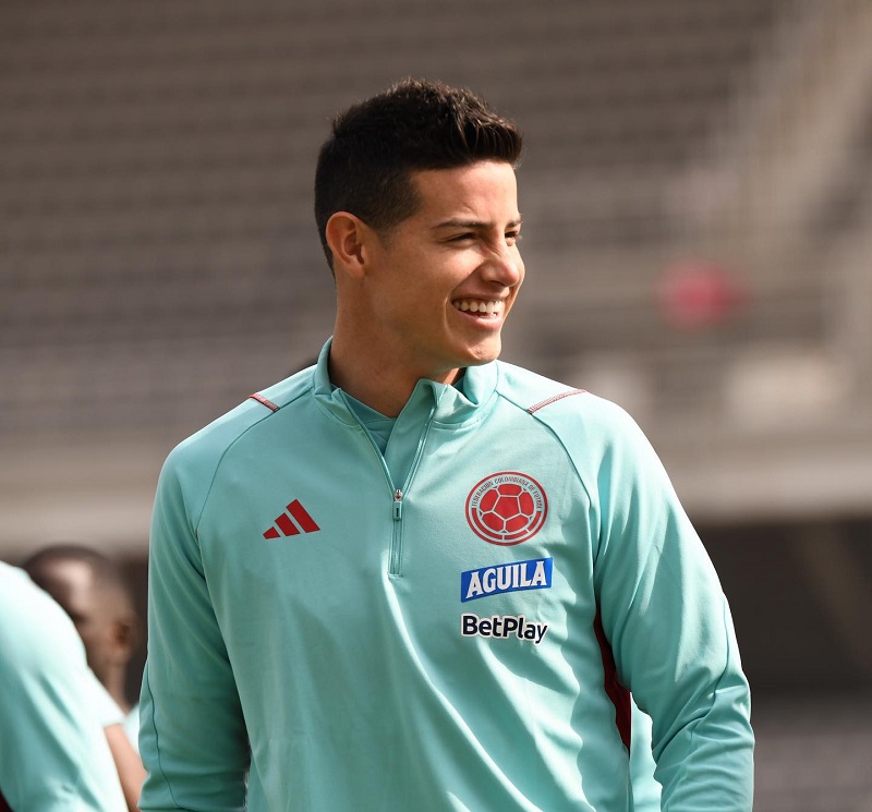 hình nền James Rodríguez ở sân tập