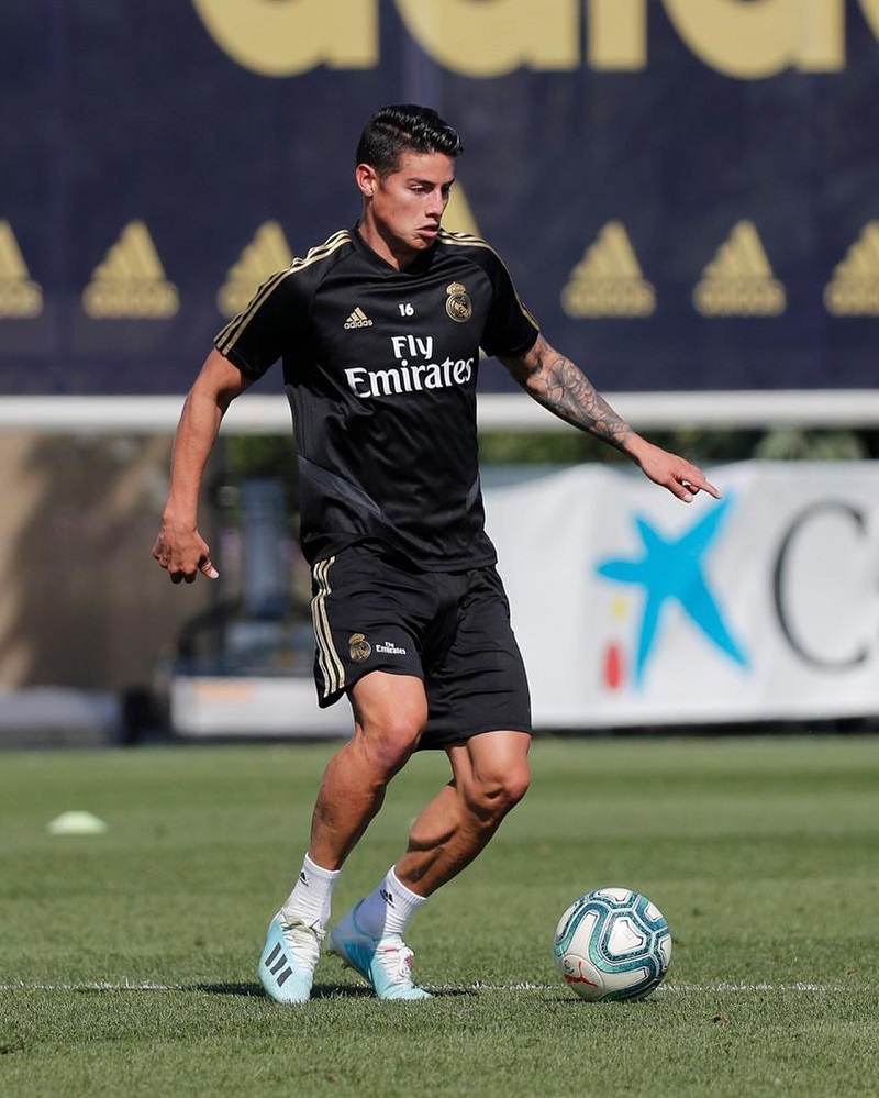 hình nền James Rodríguez tập luyện