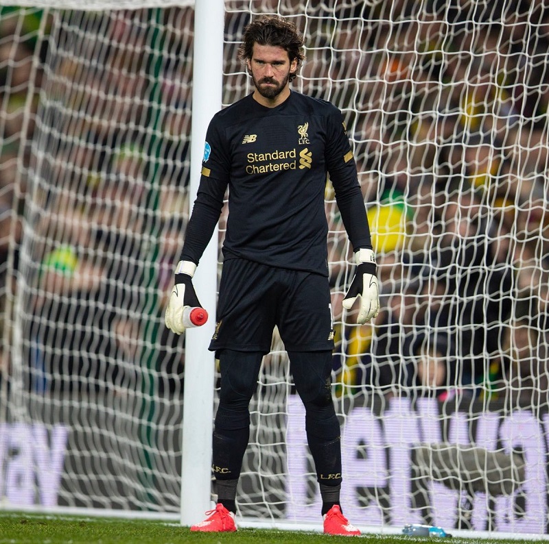 hình nền Alisson Becker 