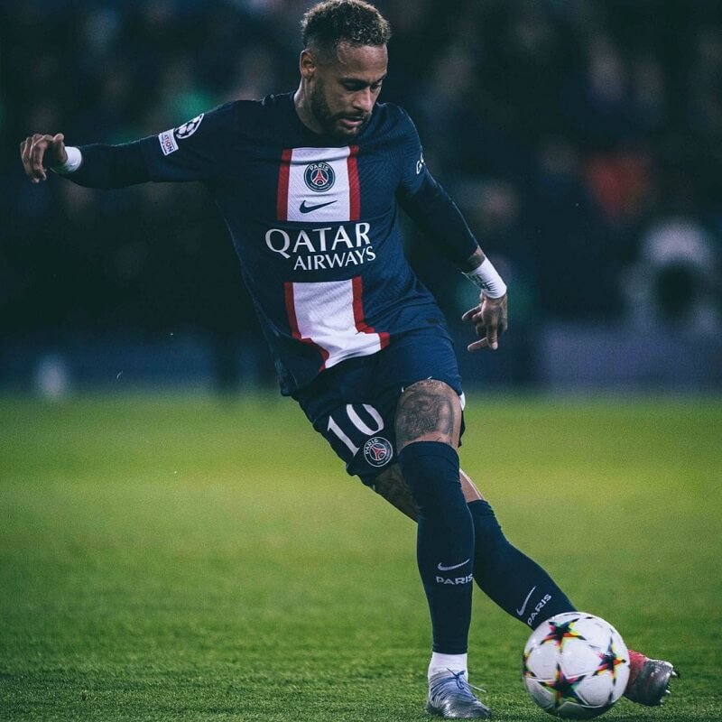 Hình nền Neymar Jr sút kĩ thuật